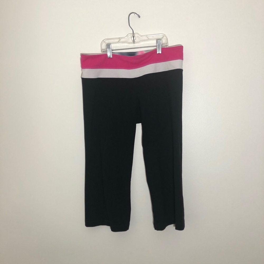 Pink Flared Cropped Yoga Groove Athletic Leggings